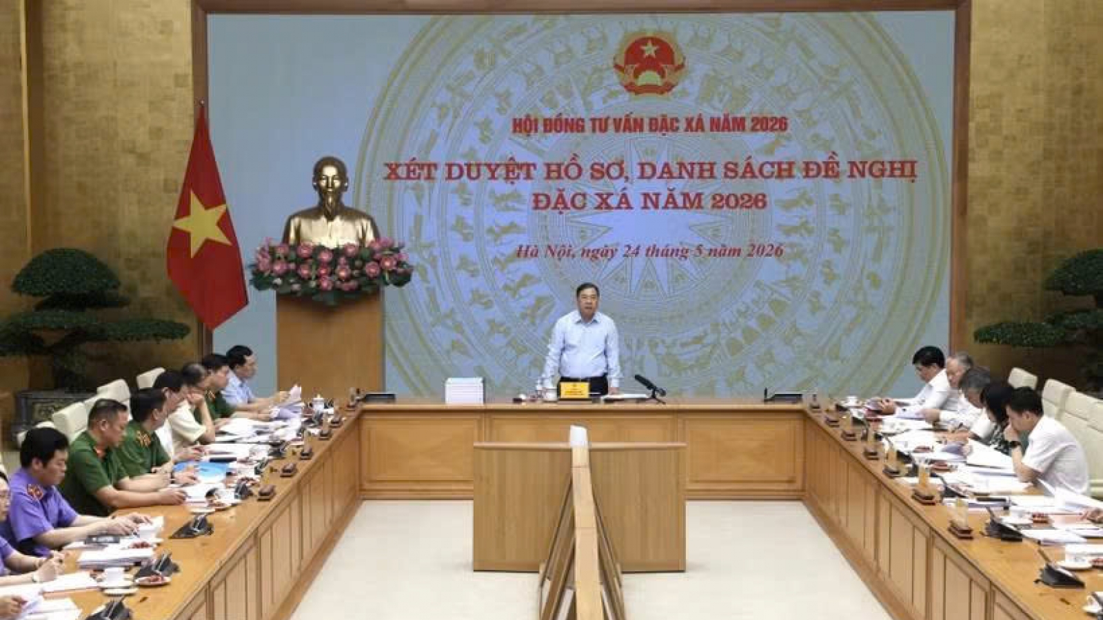 Standing Deputy PM calls for transparent, careful review of each amnesty case